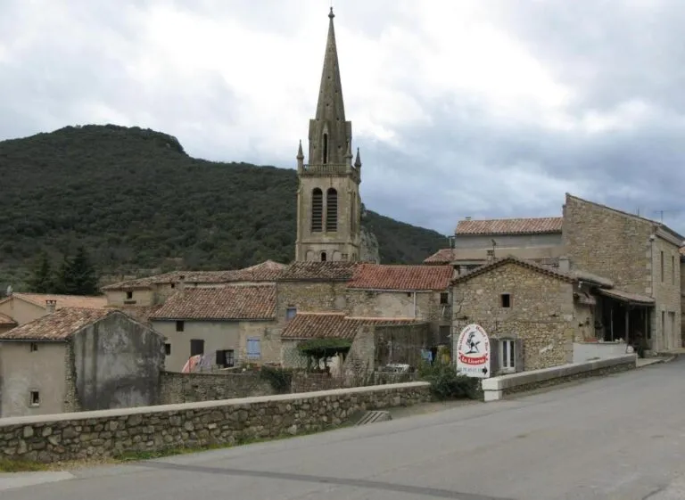 Saint-Sauveur-de-Cruzières (07460)